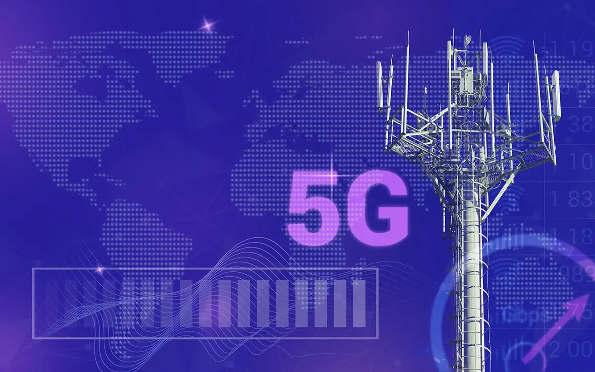 5G communications tower with a vibrant blue background with the text 5G showing