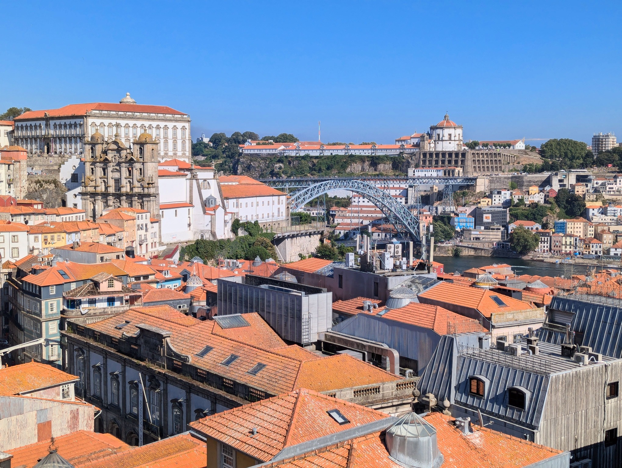 La vue depuis le Miradouro da Vitoria