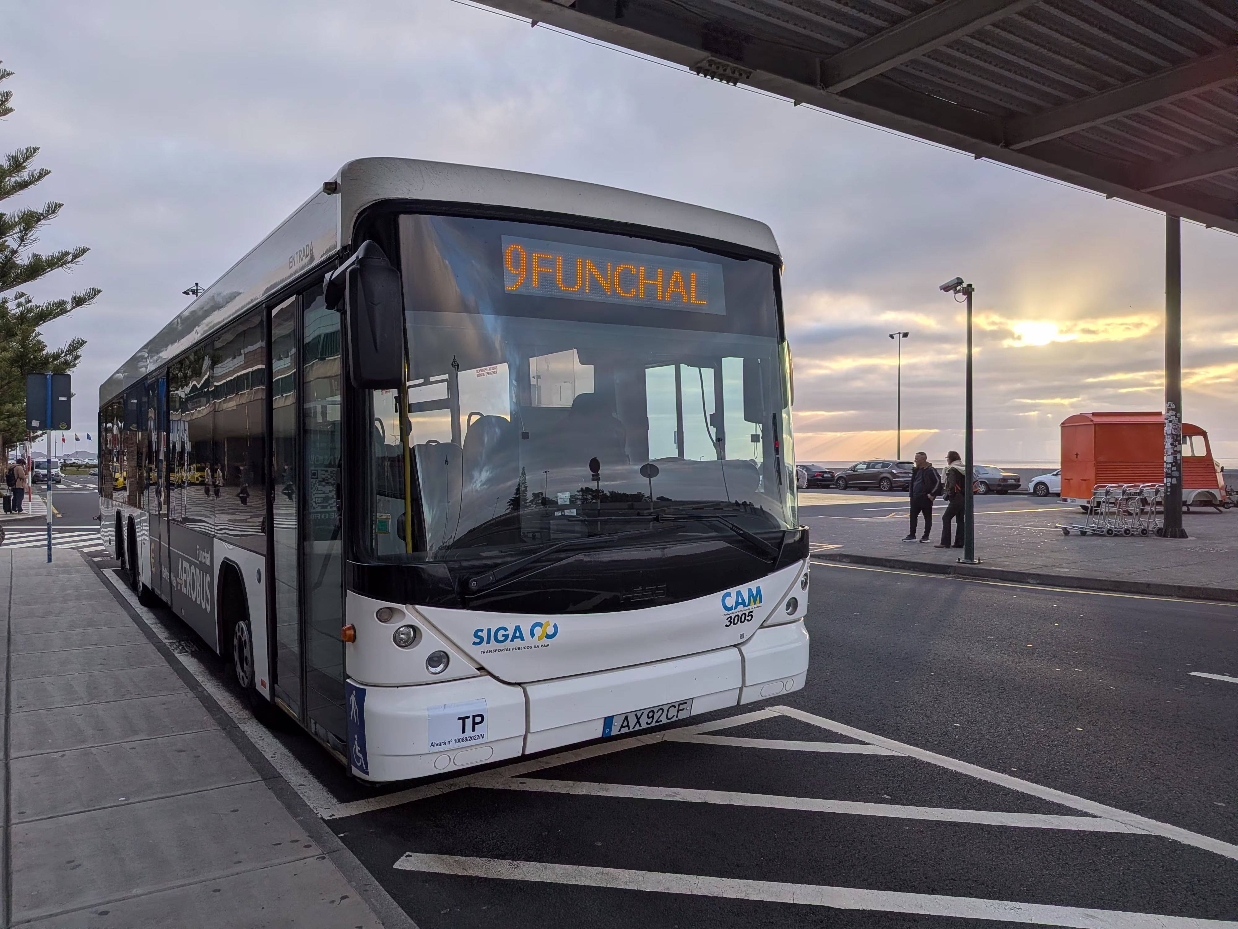 Un bus à l'aéroport de Madère