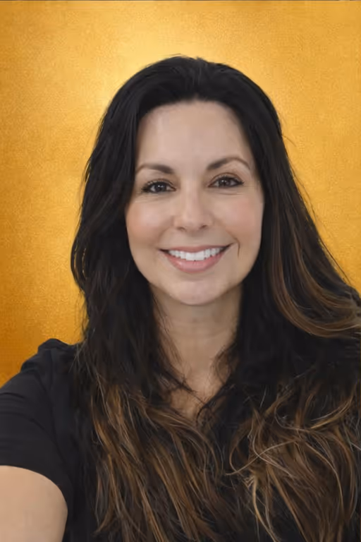 Starlet W., Registered Dental Assistant at Dr. Amy’s Dental Office