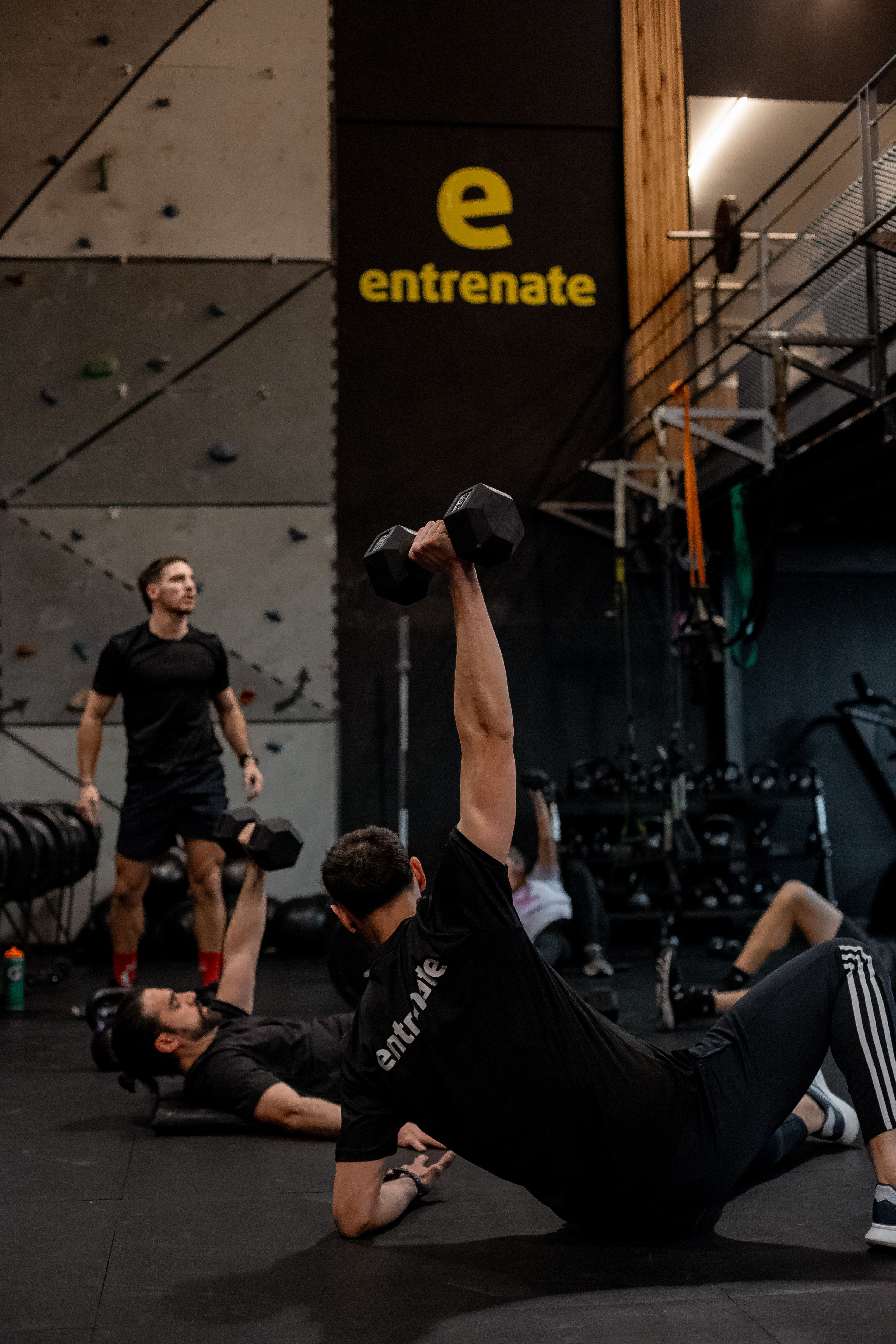 About V1 Tricker Img Wrap