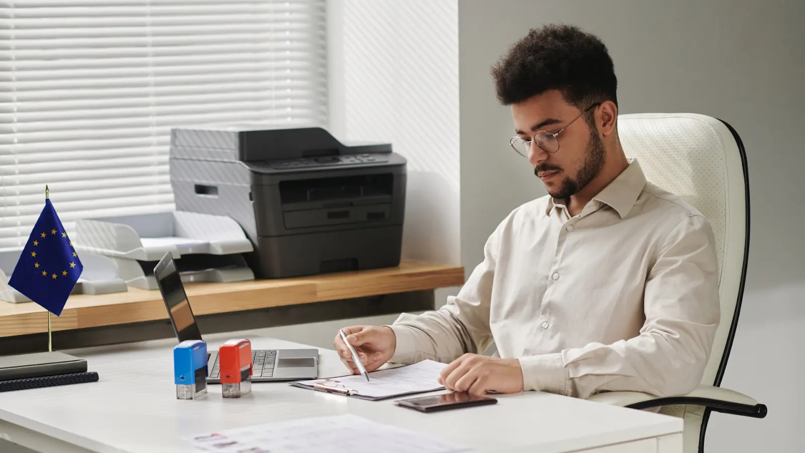 CPG Supply Chain Digitization: Roadmap & Weekly KPIs