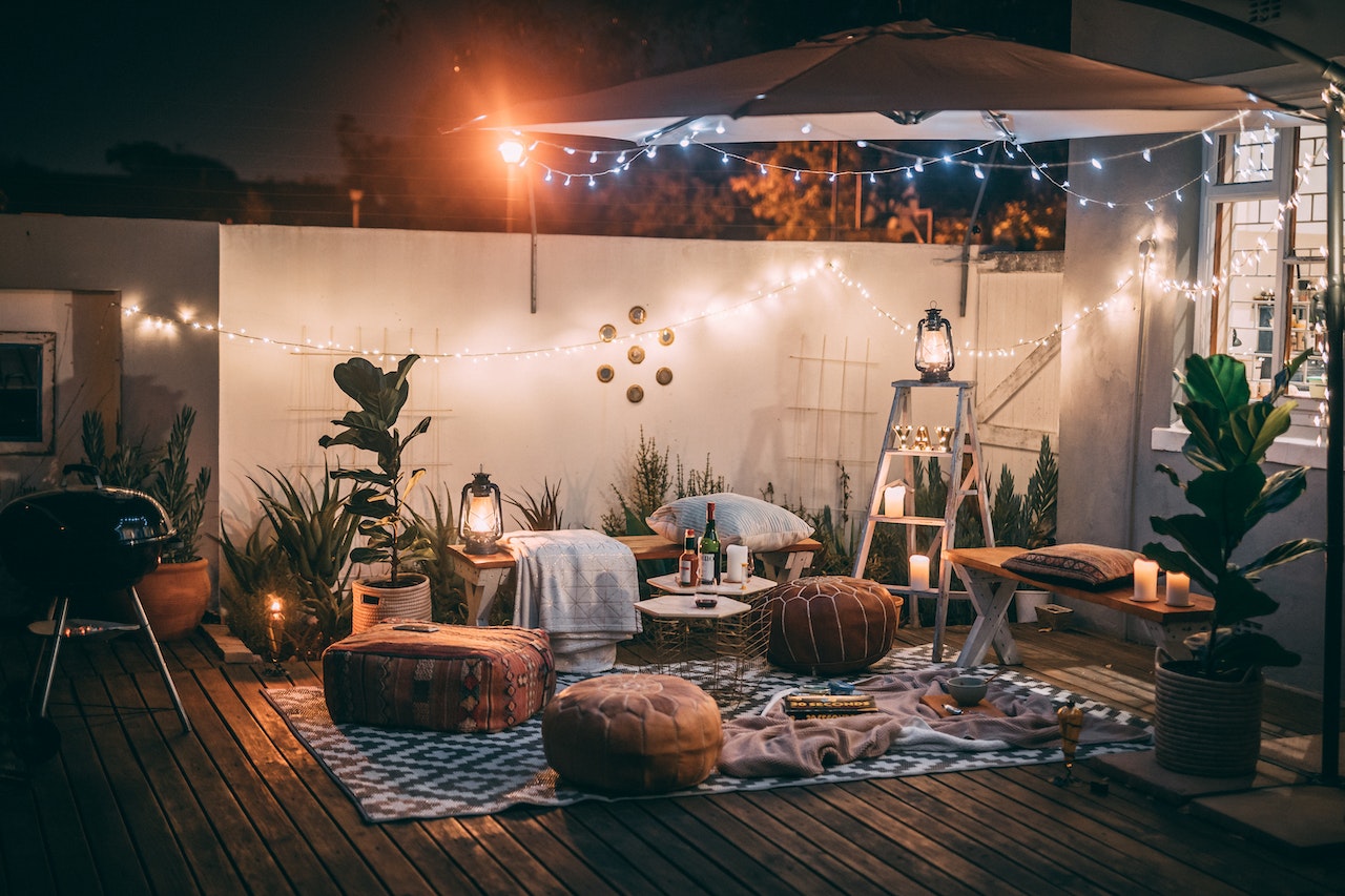 how to set up a party outside