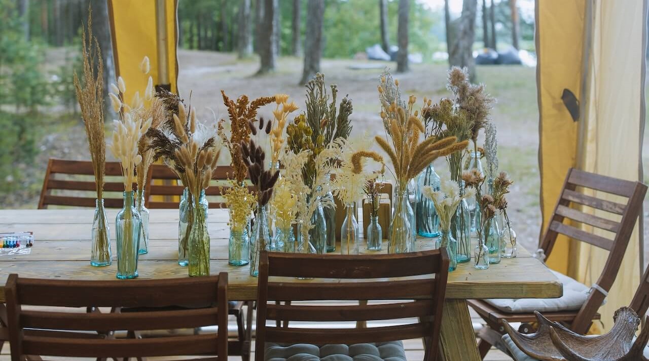 how to set up a centerpiece