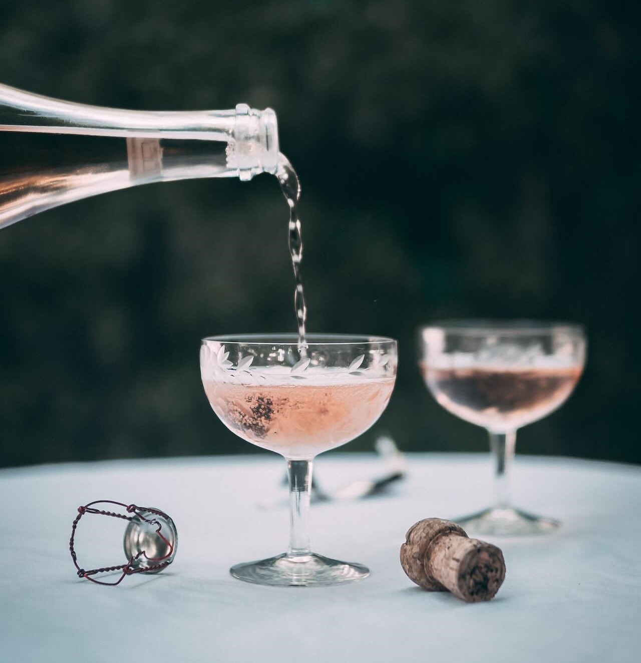 how to open bottle of champagne