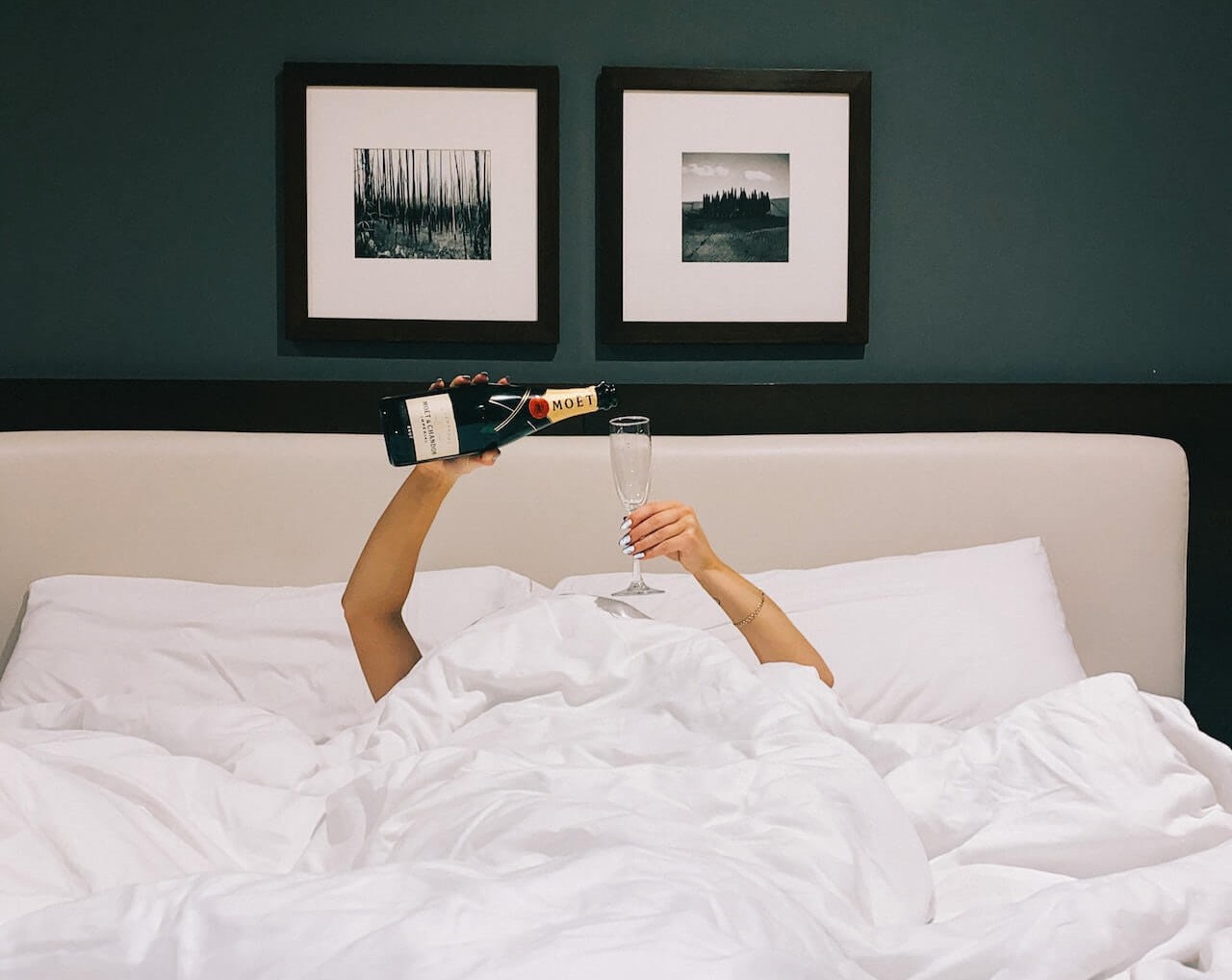 how to pop champagne