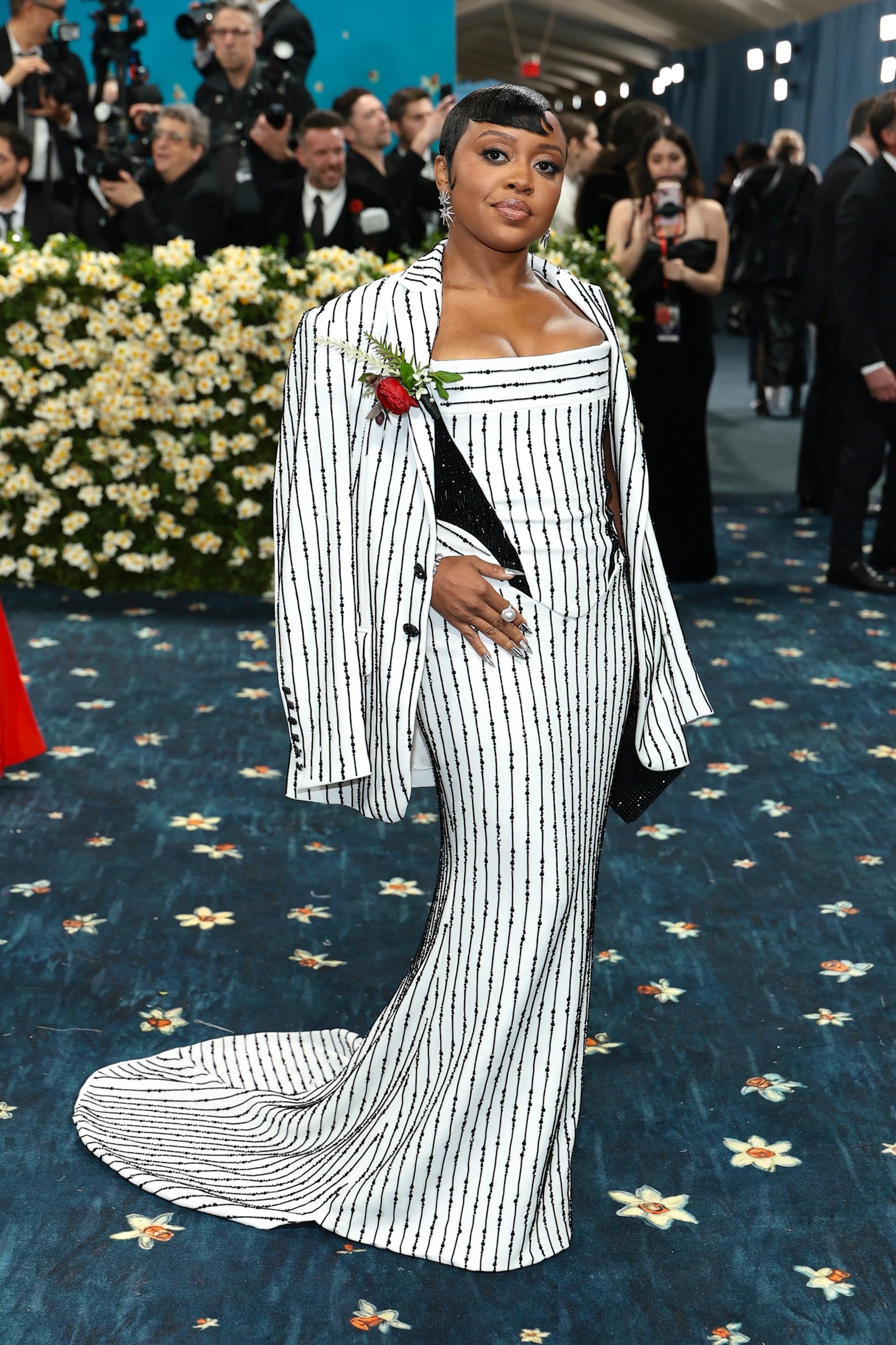The best looks from the 2025 Met Gala red carpet - ABC News