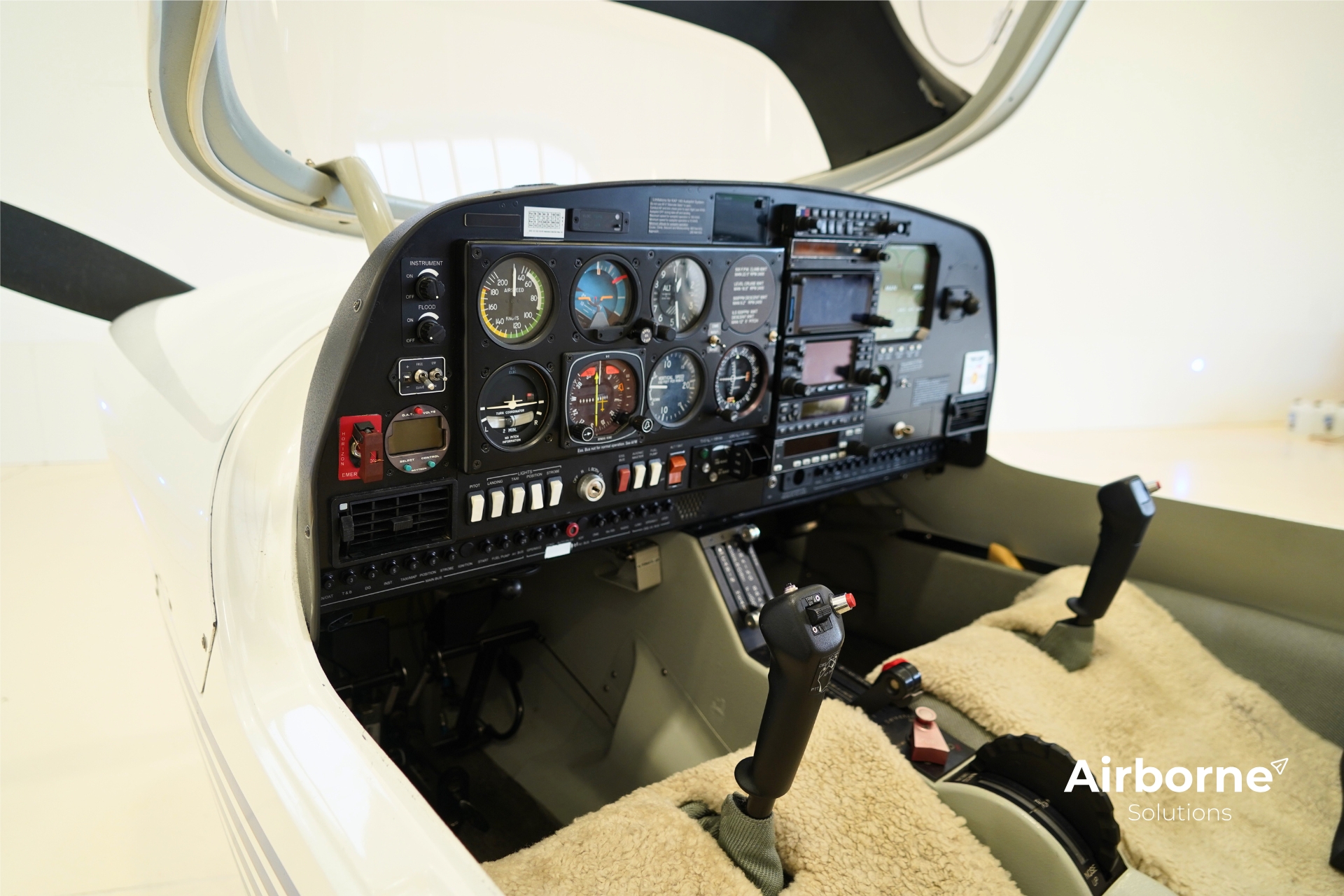 2003 Diamond DA40-180 Star, photo 15