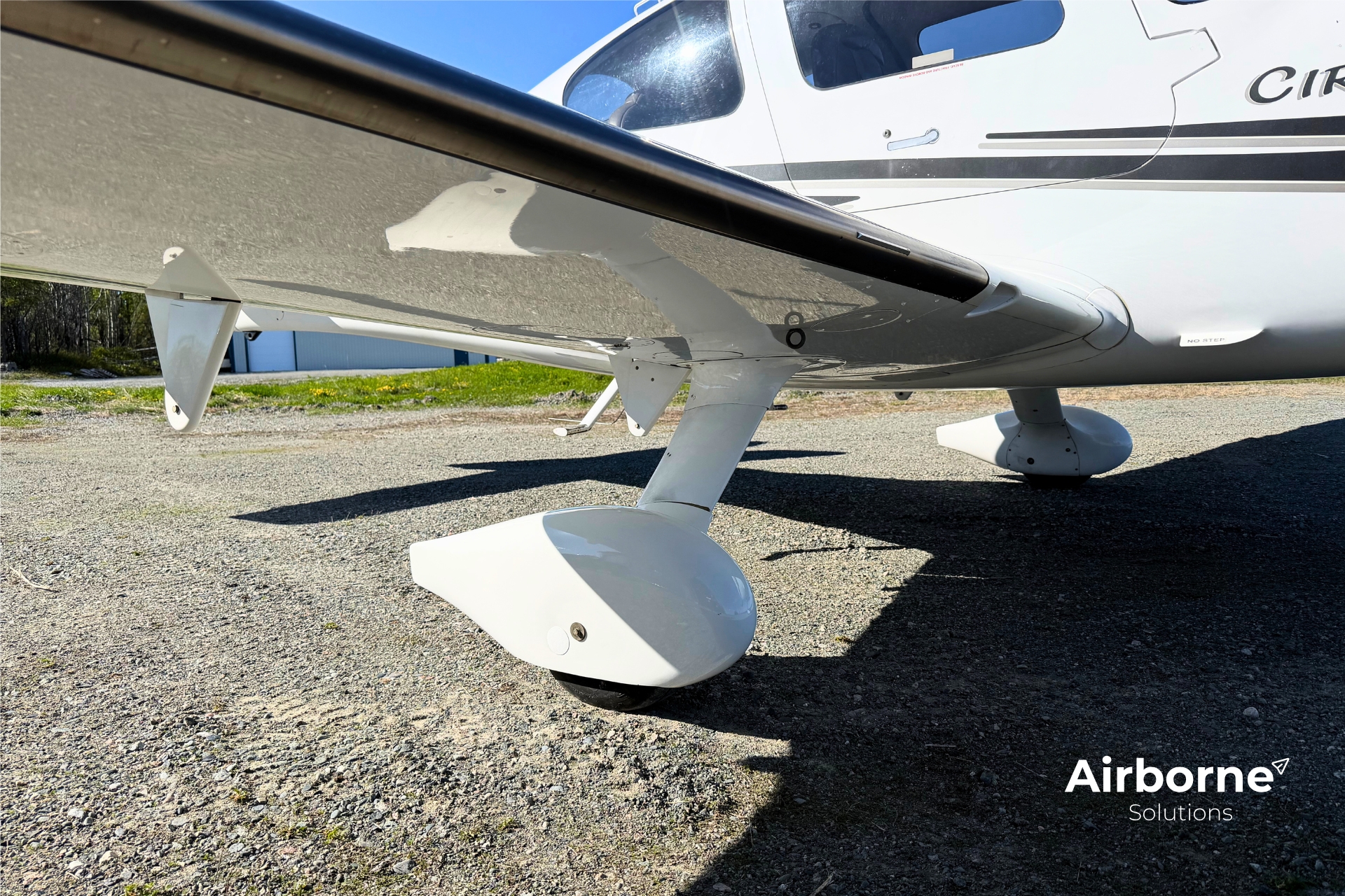 2003 Cirrus SR22, photo 11