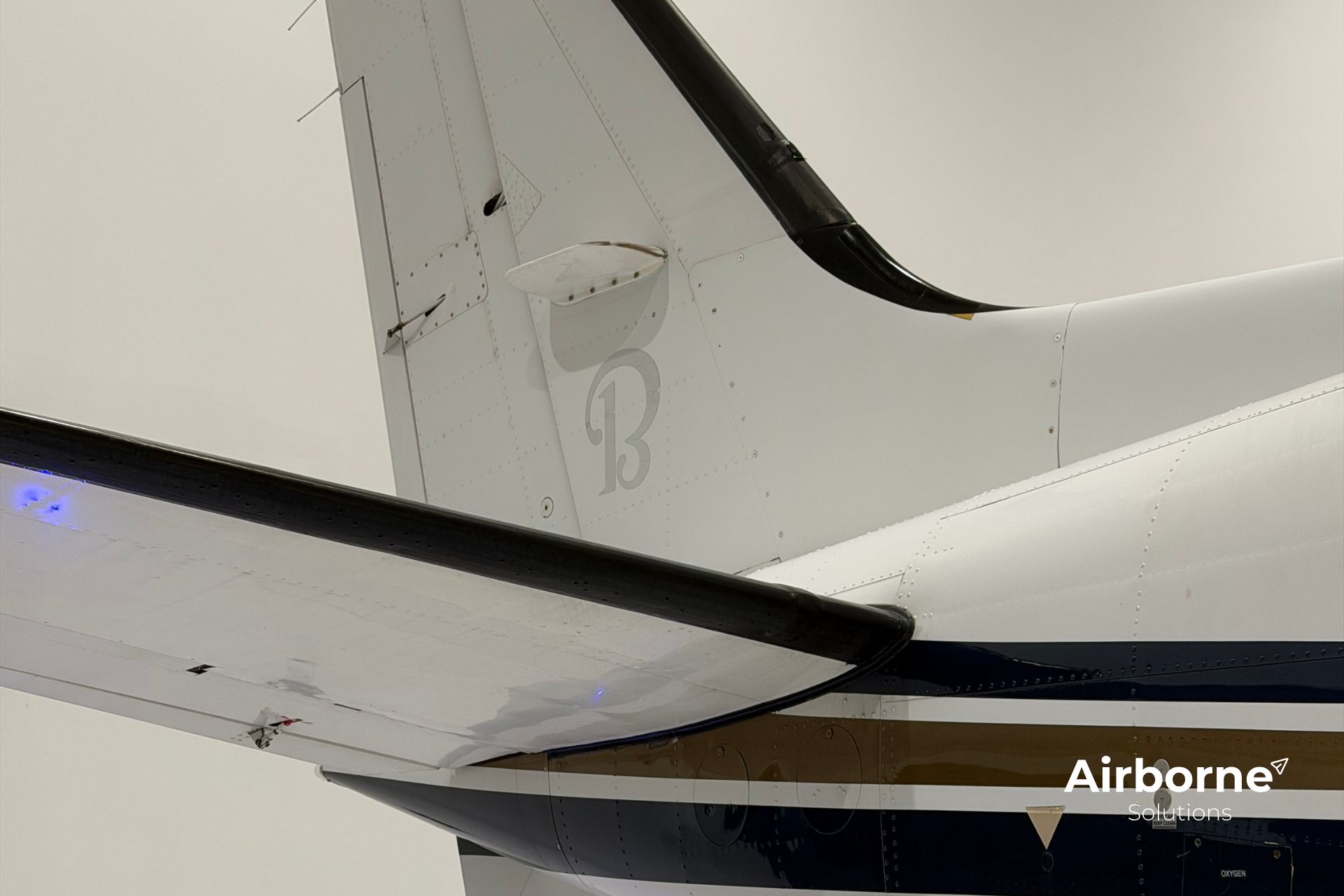 1994 Beechcraft King Air C90A, photo 10