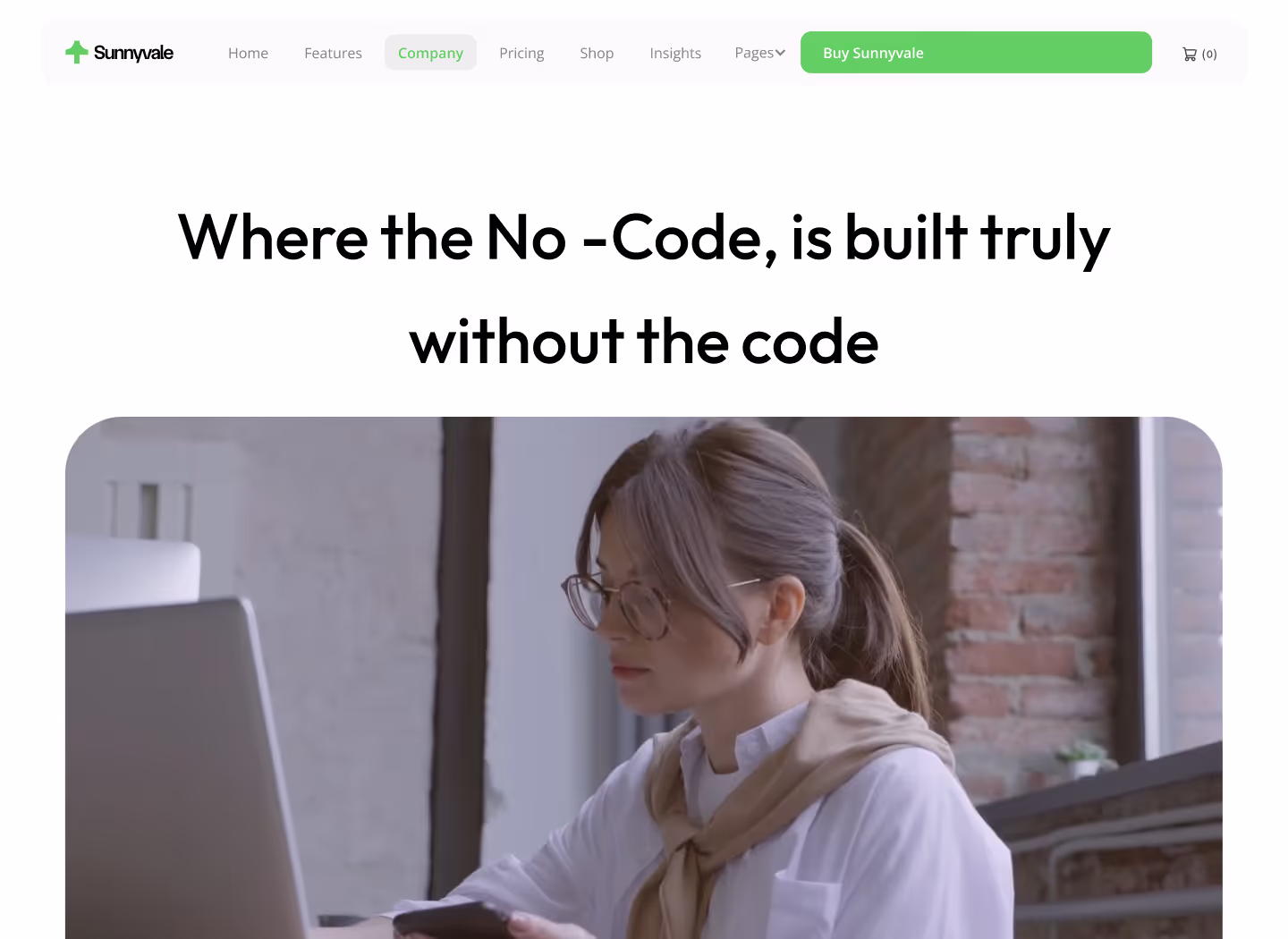 App Webflow Template -
Sunnyvale - Created by Wedoflow.com and Azwedo.com