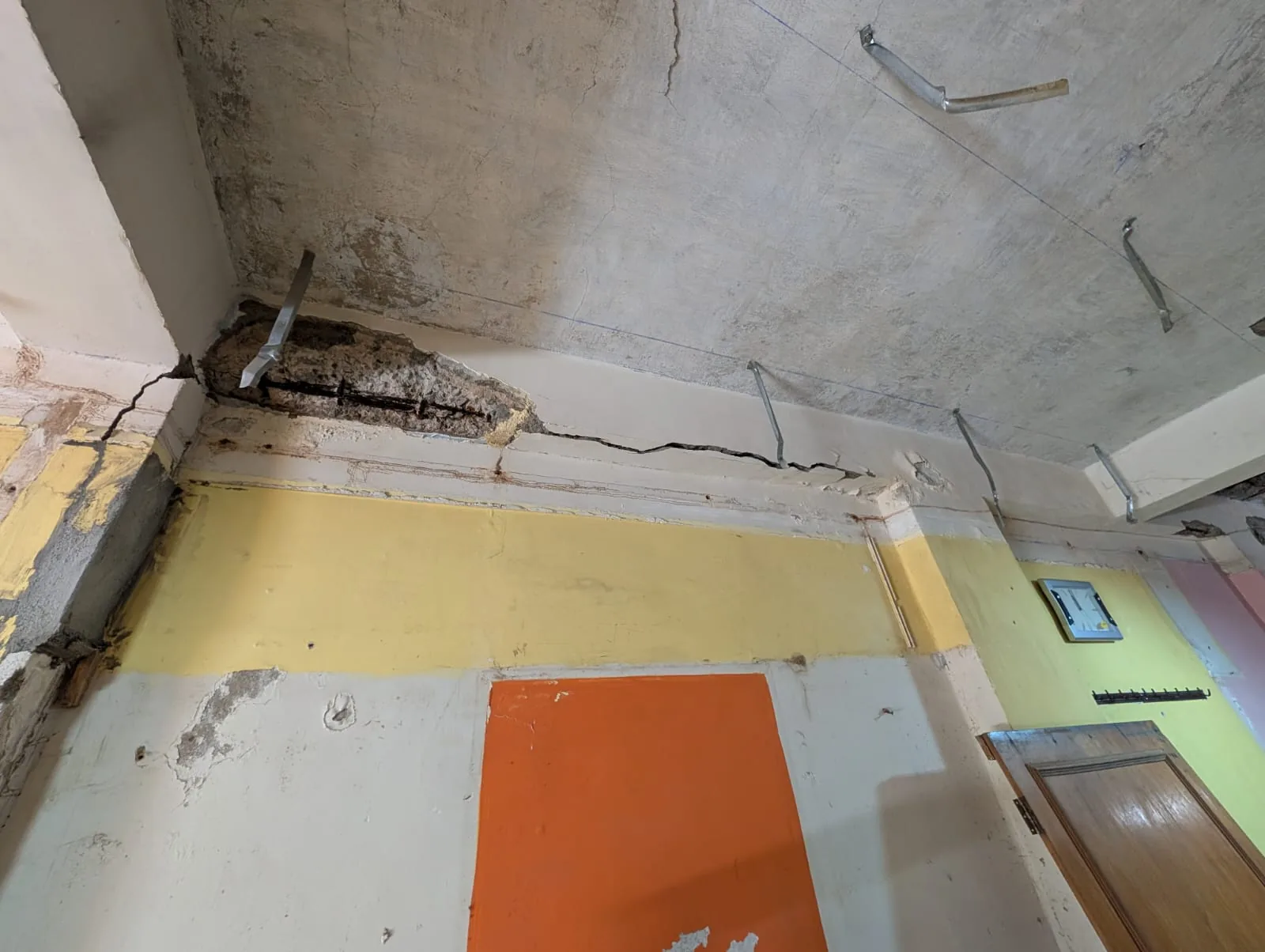 Wide crack at beam-column junction — structural damage inspection Nungambakkam Chennai