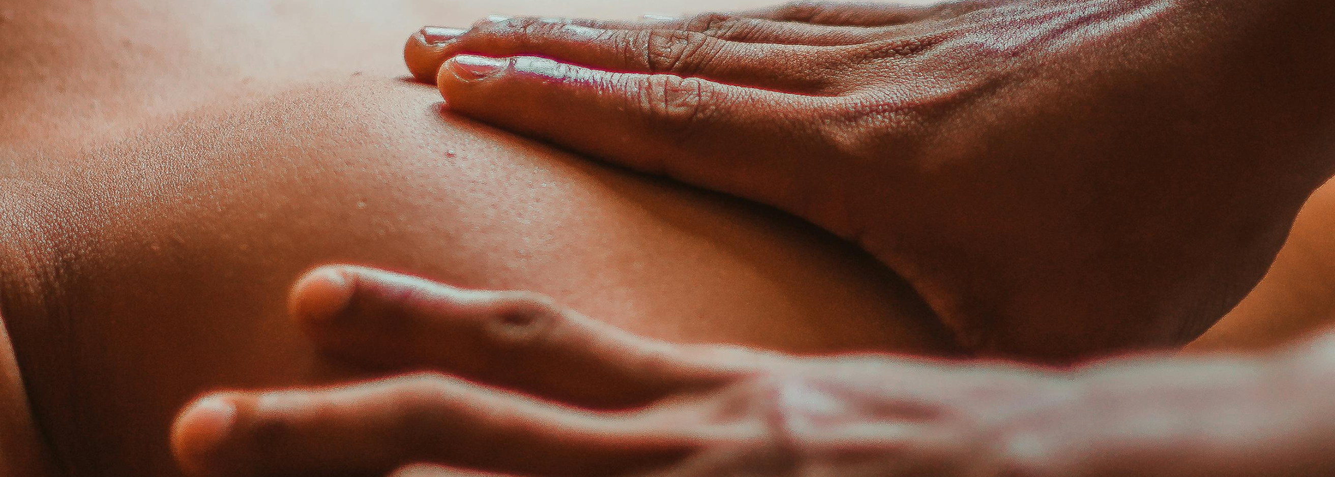 Dr. med. Judith Böven und Dr. med. Alice Martin nebeneinander