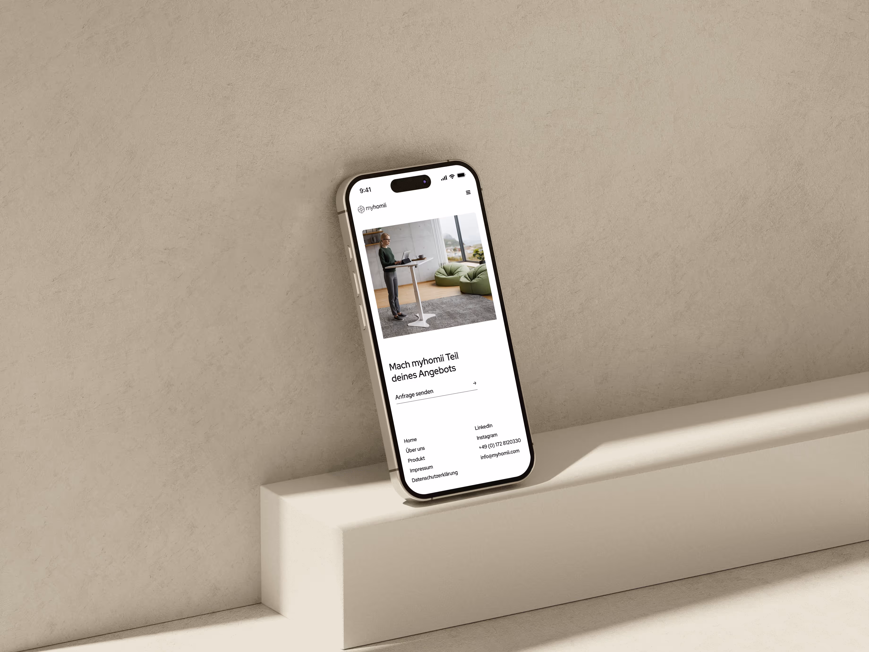 Website-Mockup von myhomii mit 3D-Produktvisualisierung