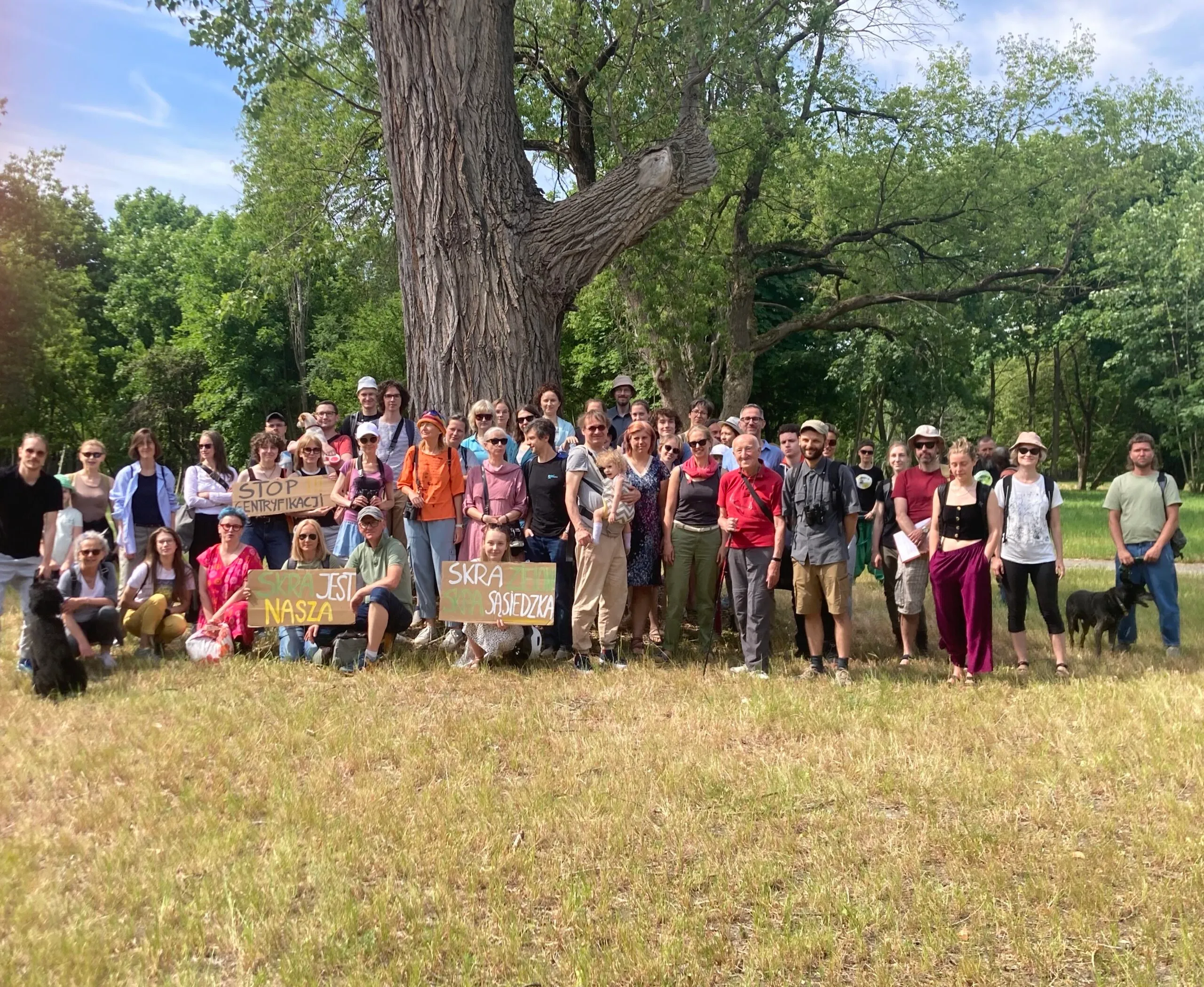 Hala sportowa na Skrze - dlaczego protestujemy?