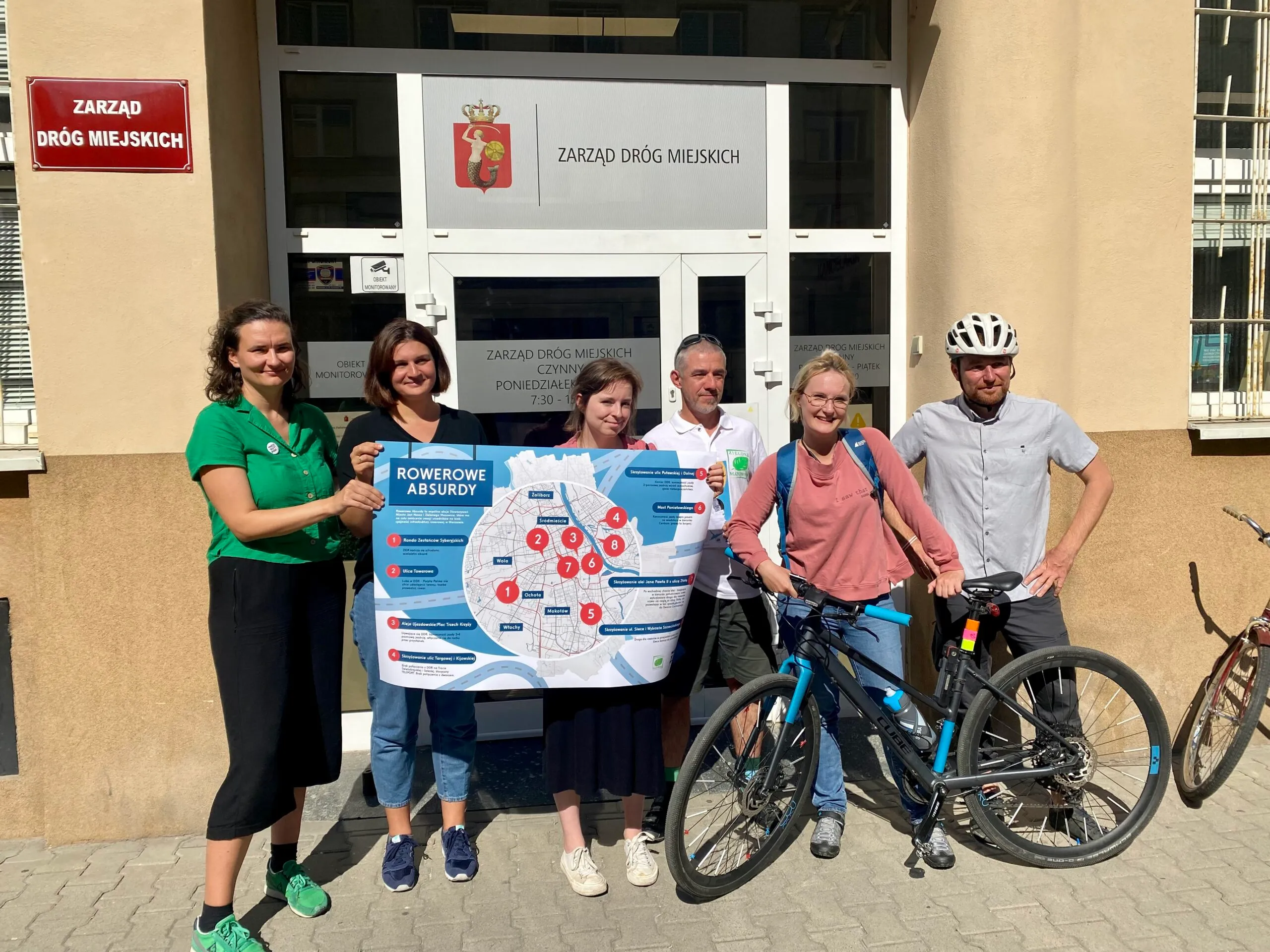 Co najbardziej utrudnia jazdę rowerem po Warszawie? Finał akcji #RoweroweAbsurdy.