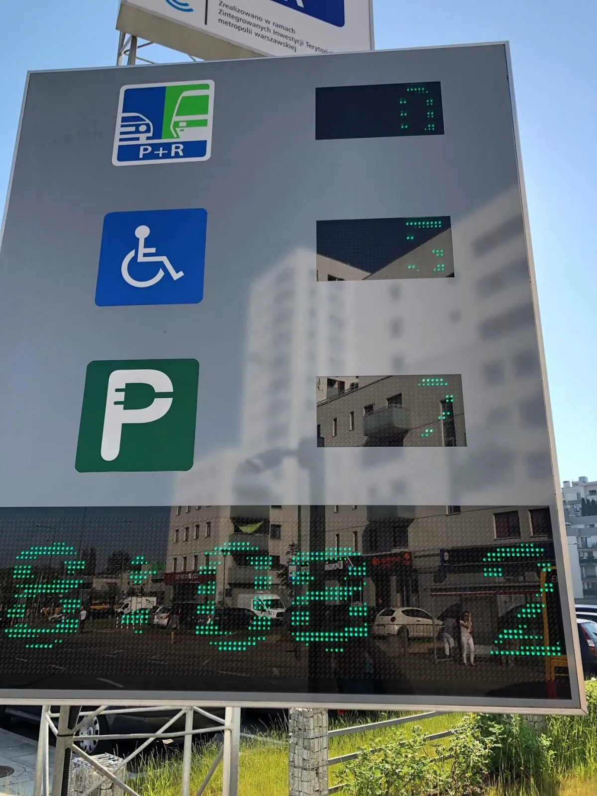 e-parkowanie: e-gadżet czy pomoc dla kierowców?