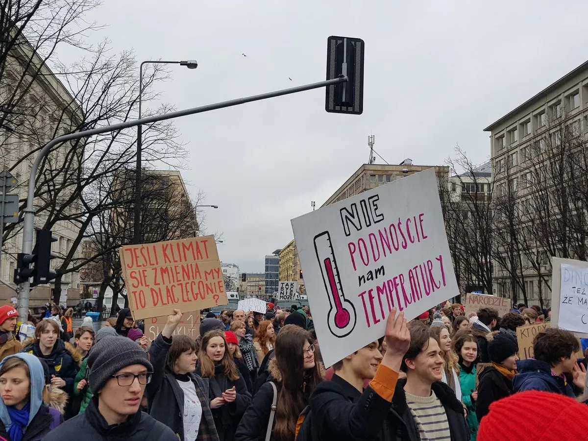 Młodzieżowy Strajk Klimatyczny w Warszawie [RELACJA]