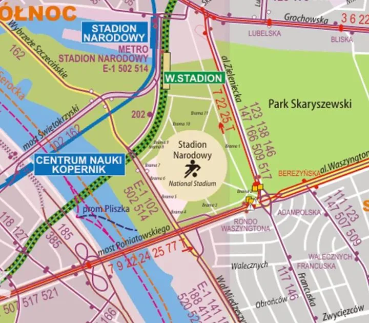 Powrót z Narodowego? Tylko spacerkiem przez środek Poniatowskiego