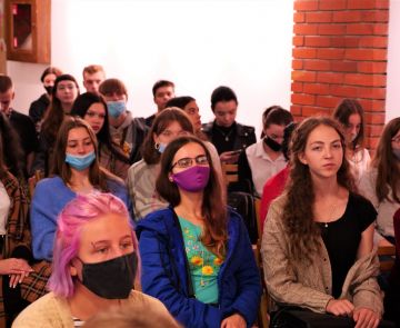 В Палаці Хоткевича презентували новий виставковий проєкт Львівської вуличної галереї