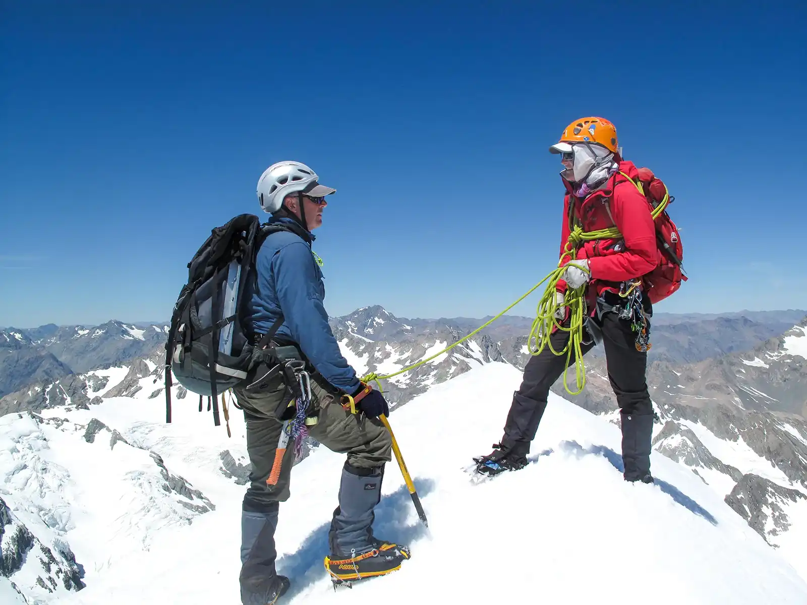 Guide and client on the summit.