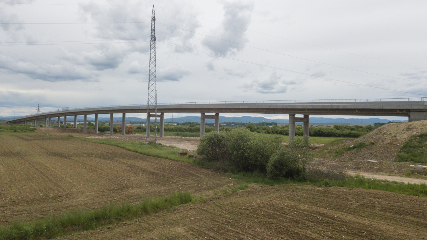 Remote infrastructure project site