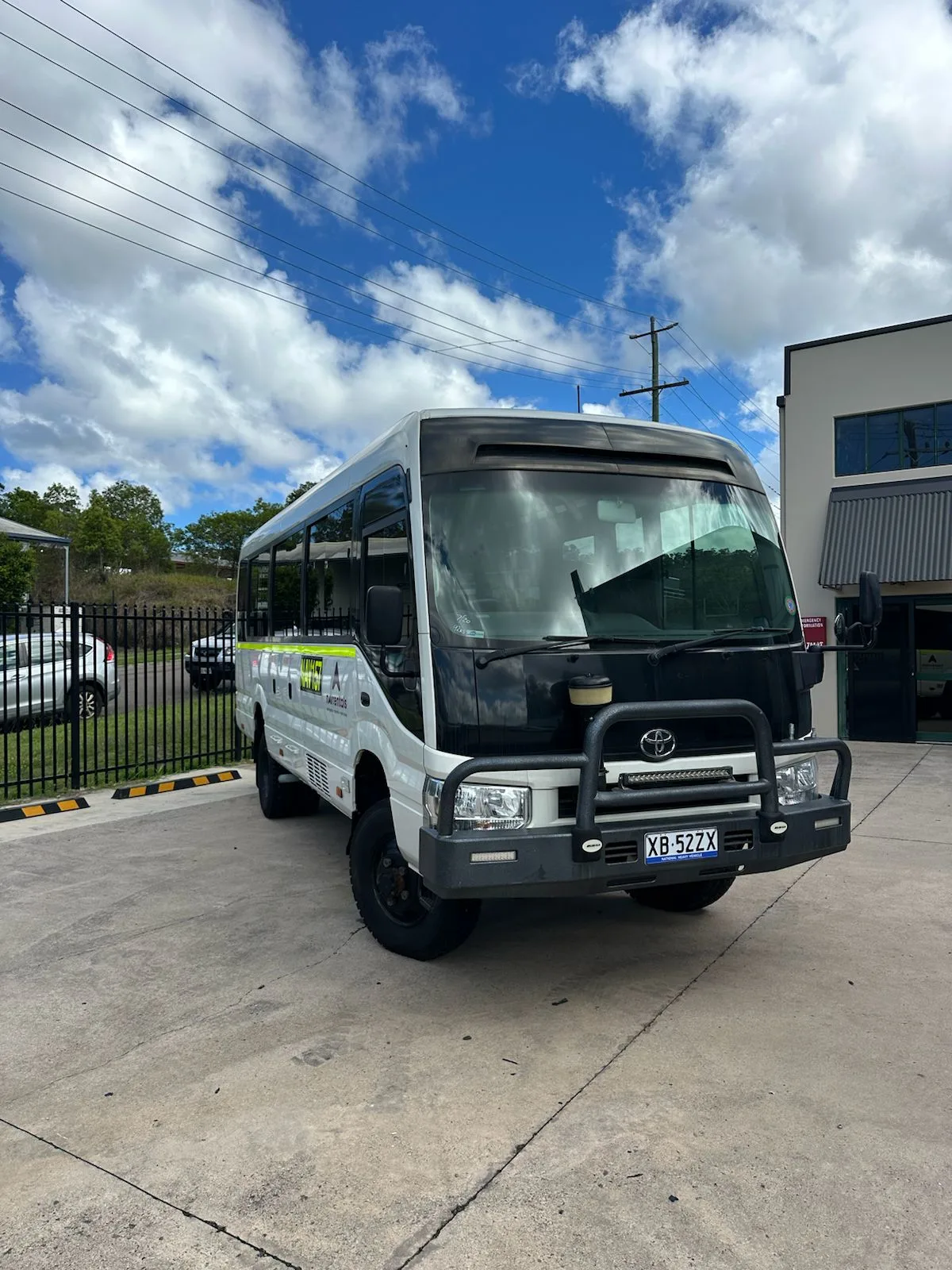 22 Seat Mine-Spec Bus