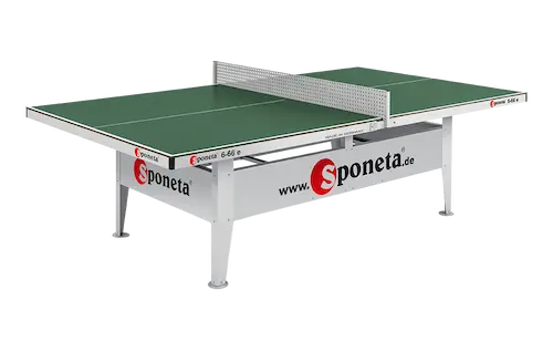 Stół do tenisa stołowego Sponeta z zieloną powierzchnią i siatką.
