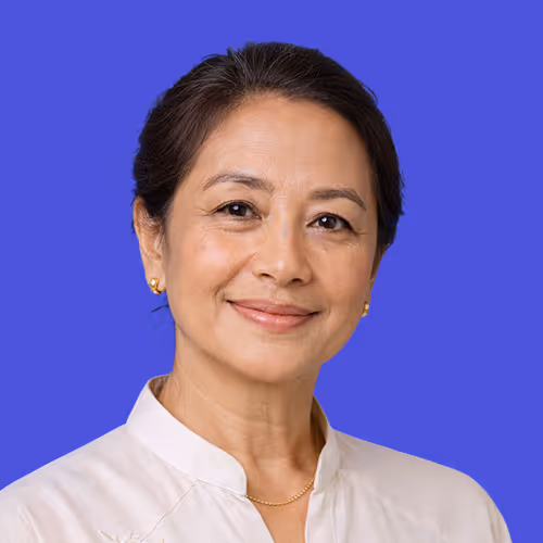 Portrait photo of Sofia Nguyen
