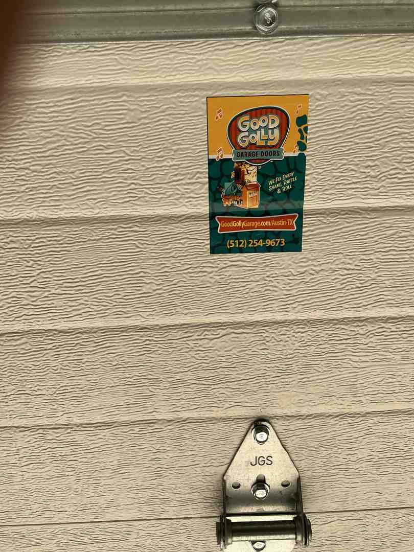 Infographic showing key qualities to look for when choosing a garage door repair company: 24/7 emergency availability, licensed and insured technicians, same-day service, comprehensive warranty coverage, knowledge of major brands, local Austin expertise, positive customer reviews, and transparent pricing - "Find Companies That Offer Garage Door Repairs In The Austin Area."