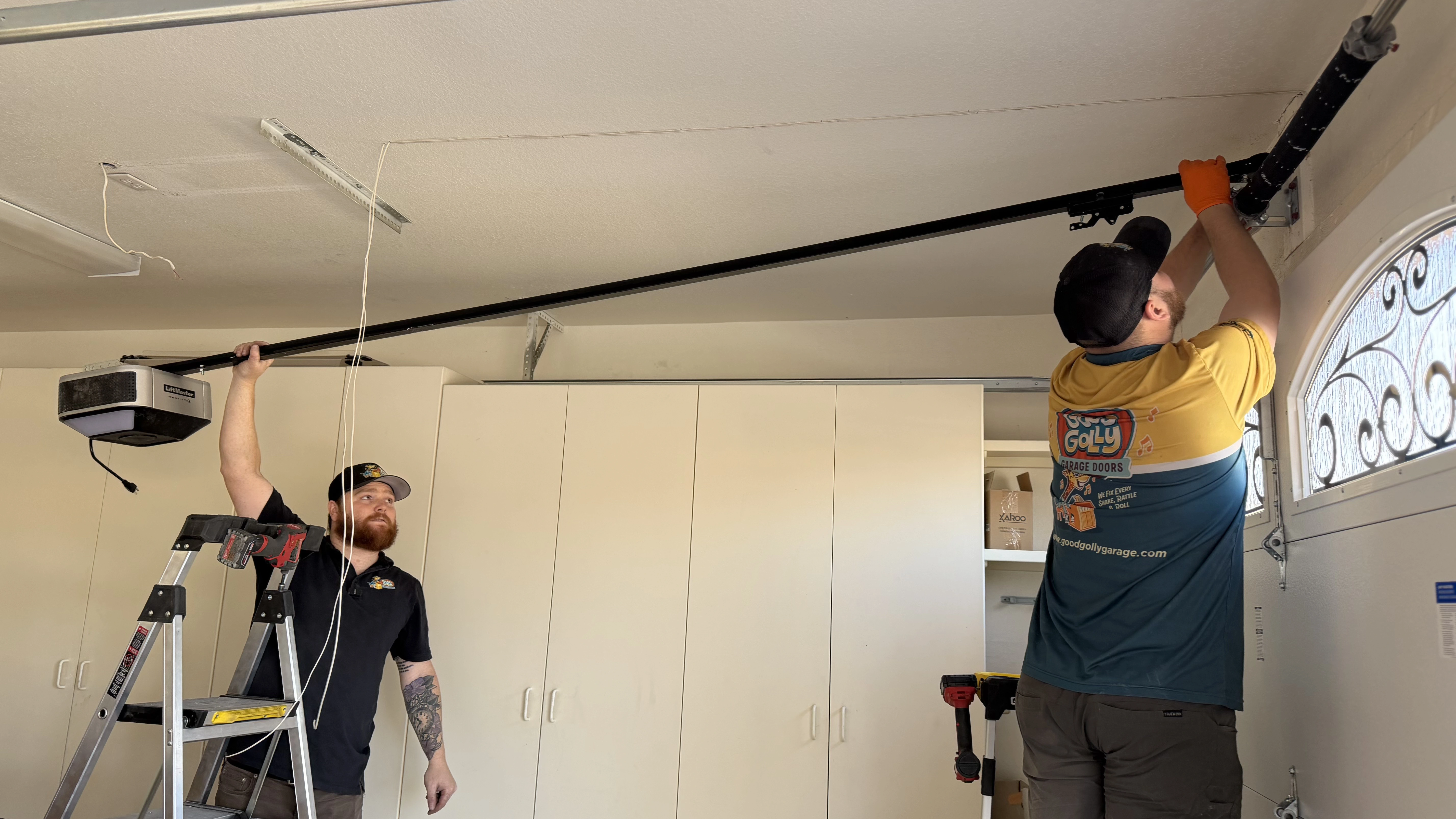 5 Ways a Smart Garage Door Opener Makes Your Home Safer and Smarter