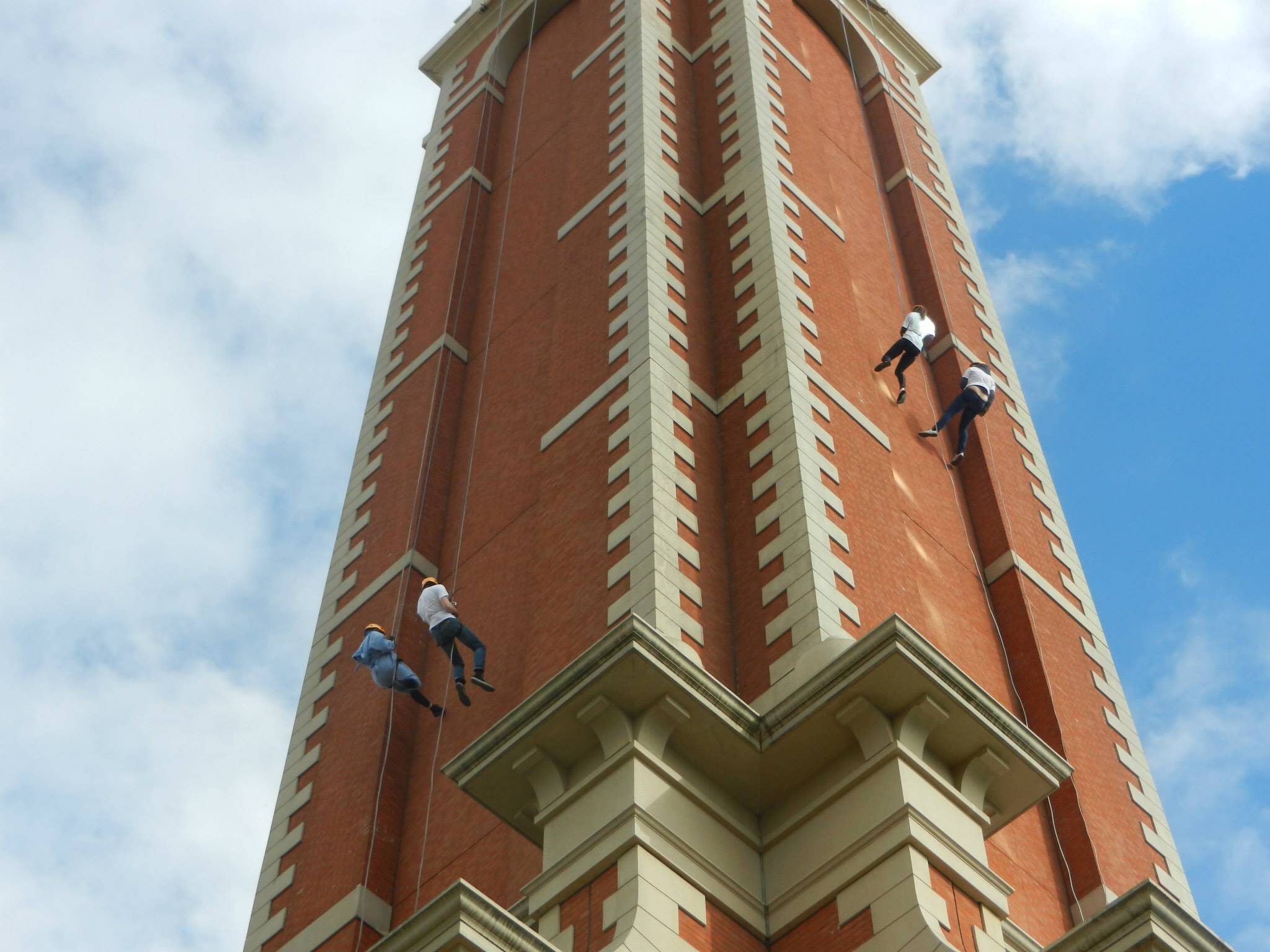 abseiling-1