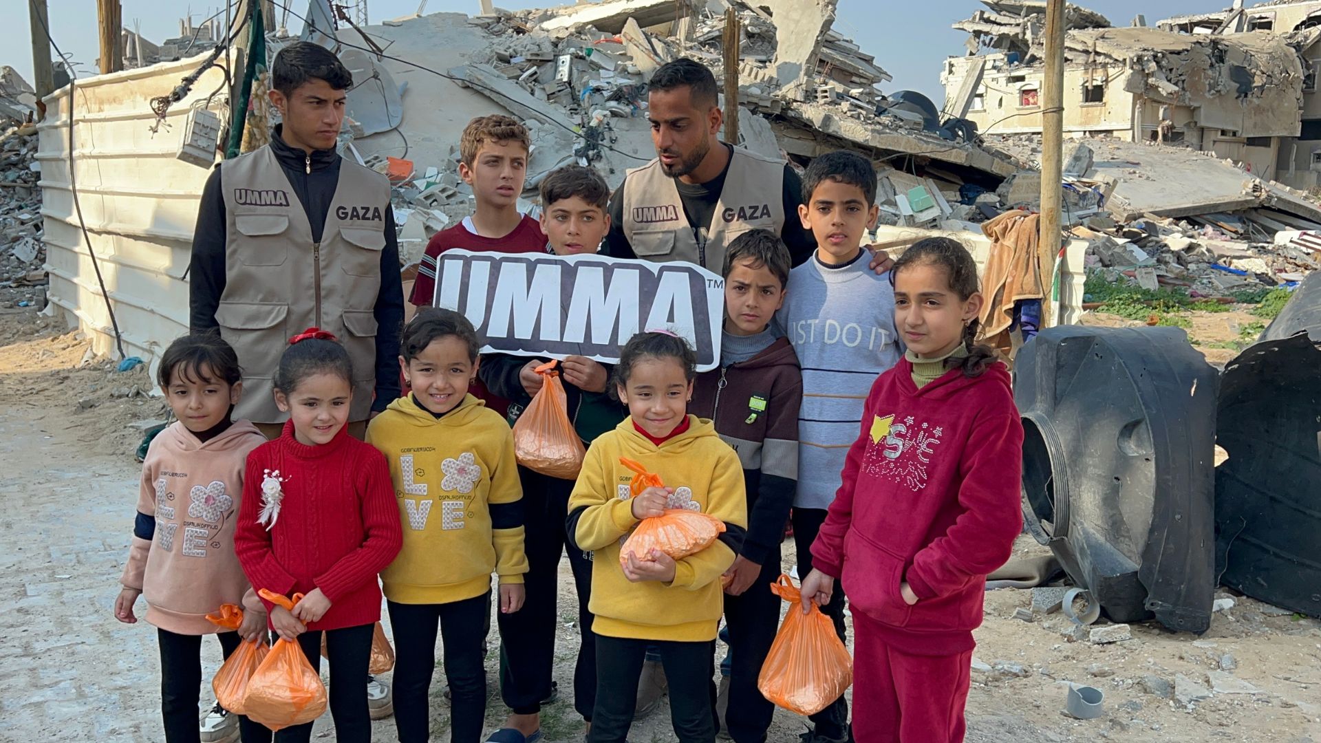 Food aid for children in Gaza by Umma Foundation