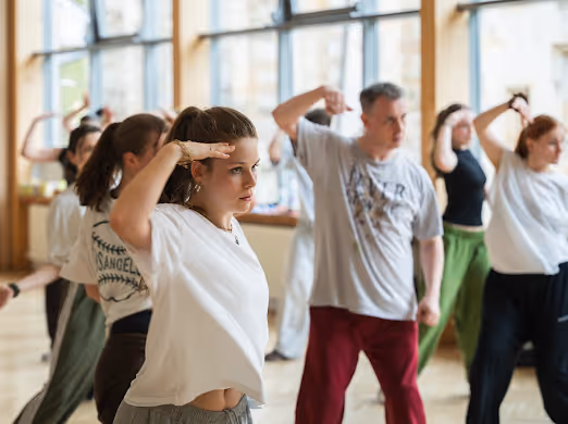 Gruppentraining im Tanzkurs Afro Fusion bei The Base. - House of Dance