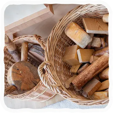 Waldorfska dekoracija v vrtcu.