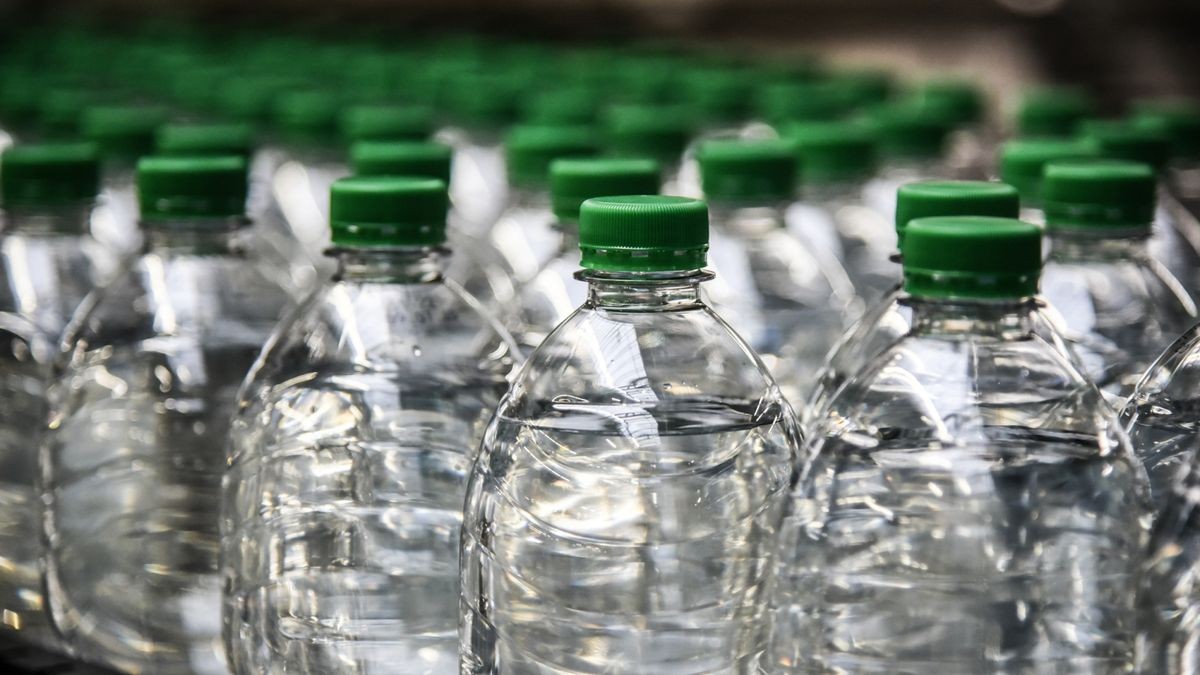 Flaschenwasser und Lagerung