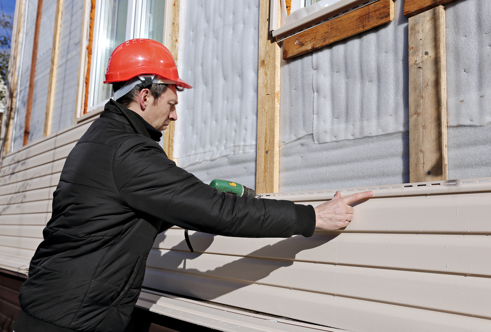 Vinyl siding storm resistance in Omaha