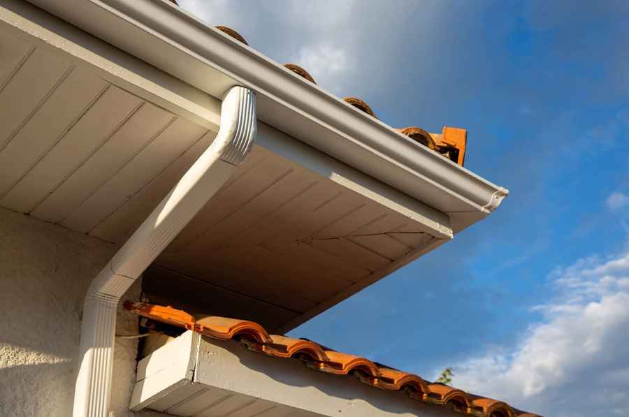 how long will a gutter replacement last, Omaha