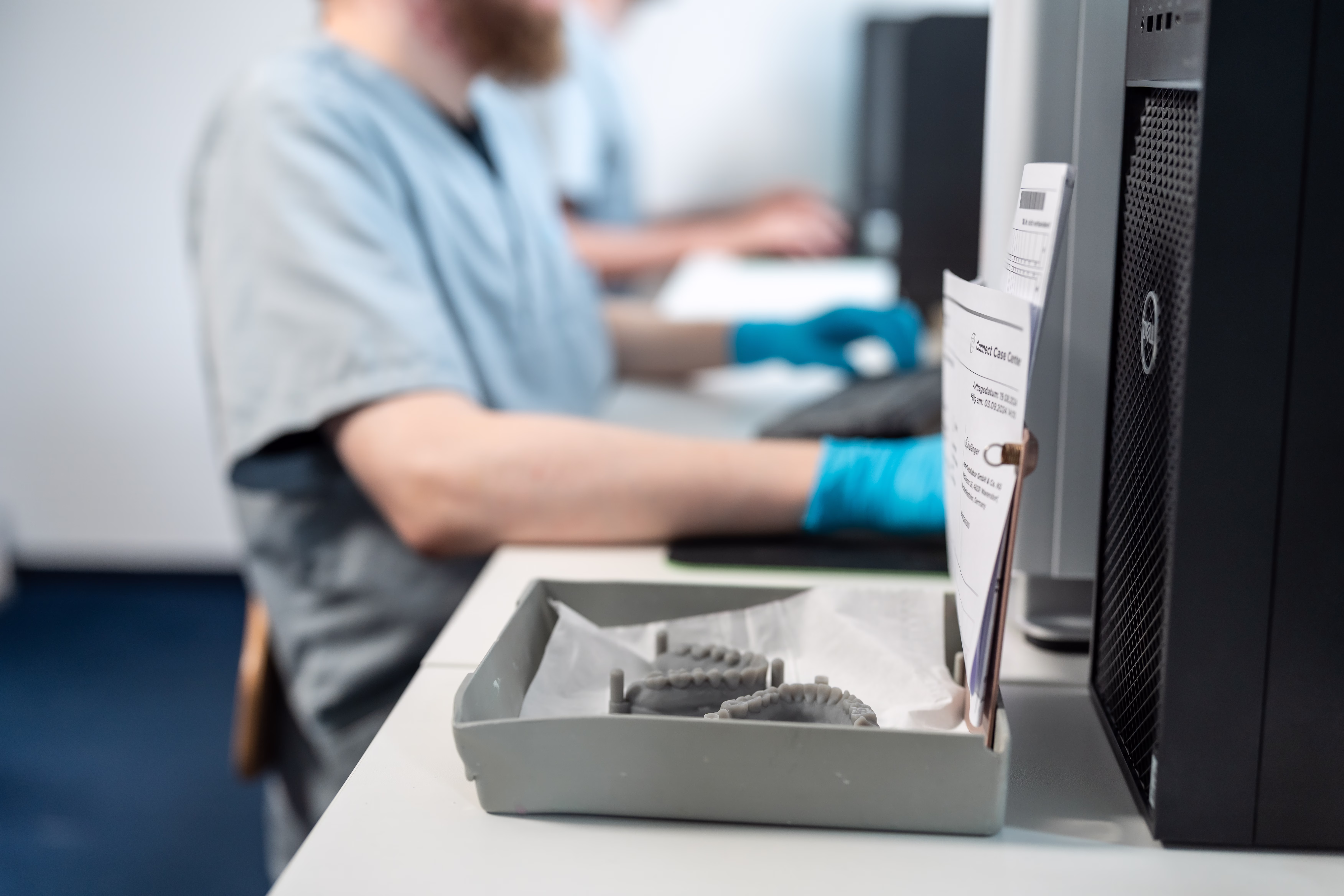 kreimer dentallbor logo