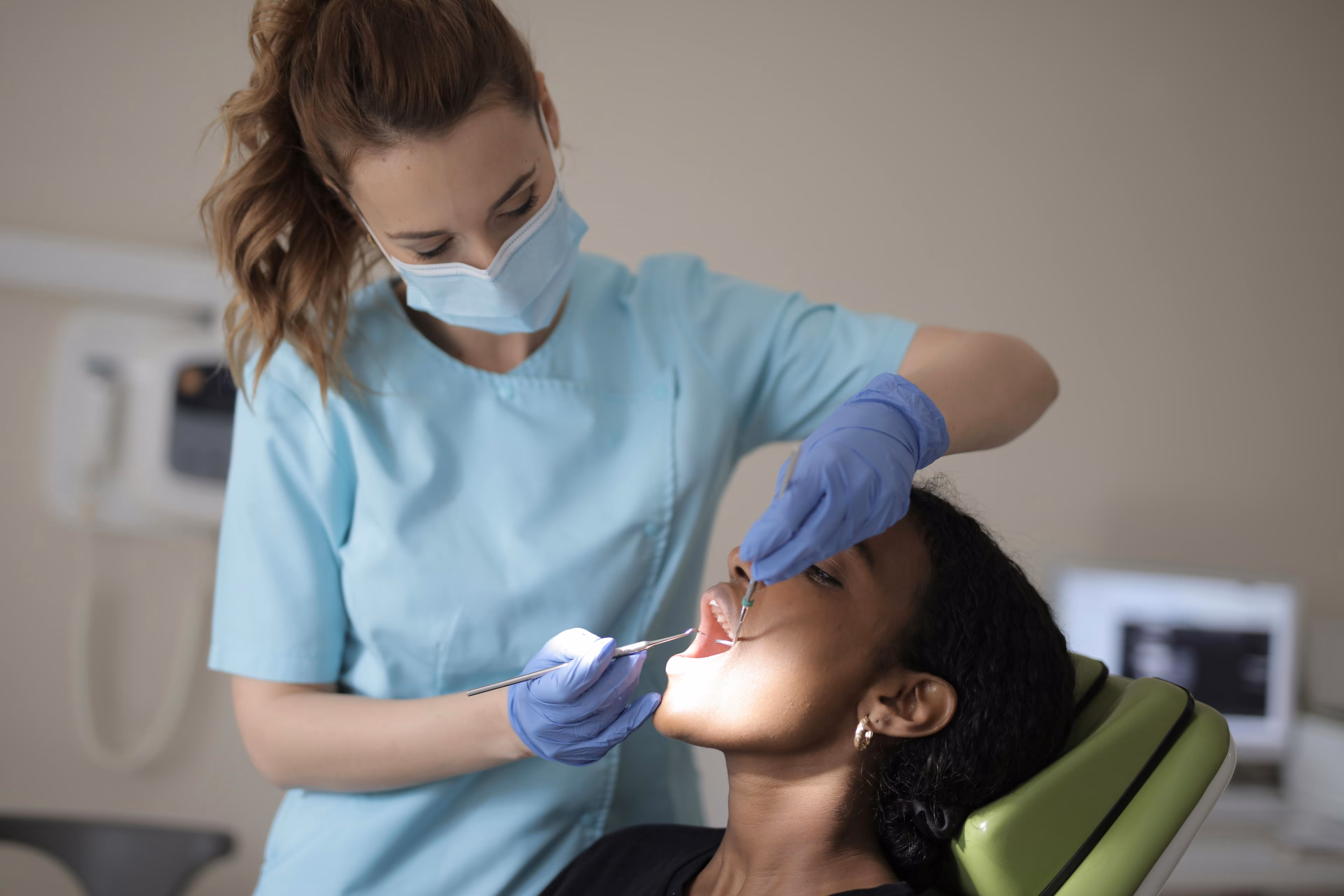 kreimer dentallbor logo