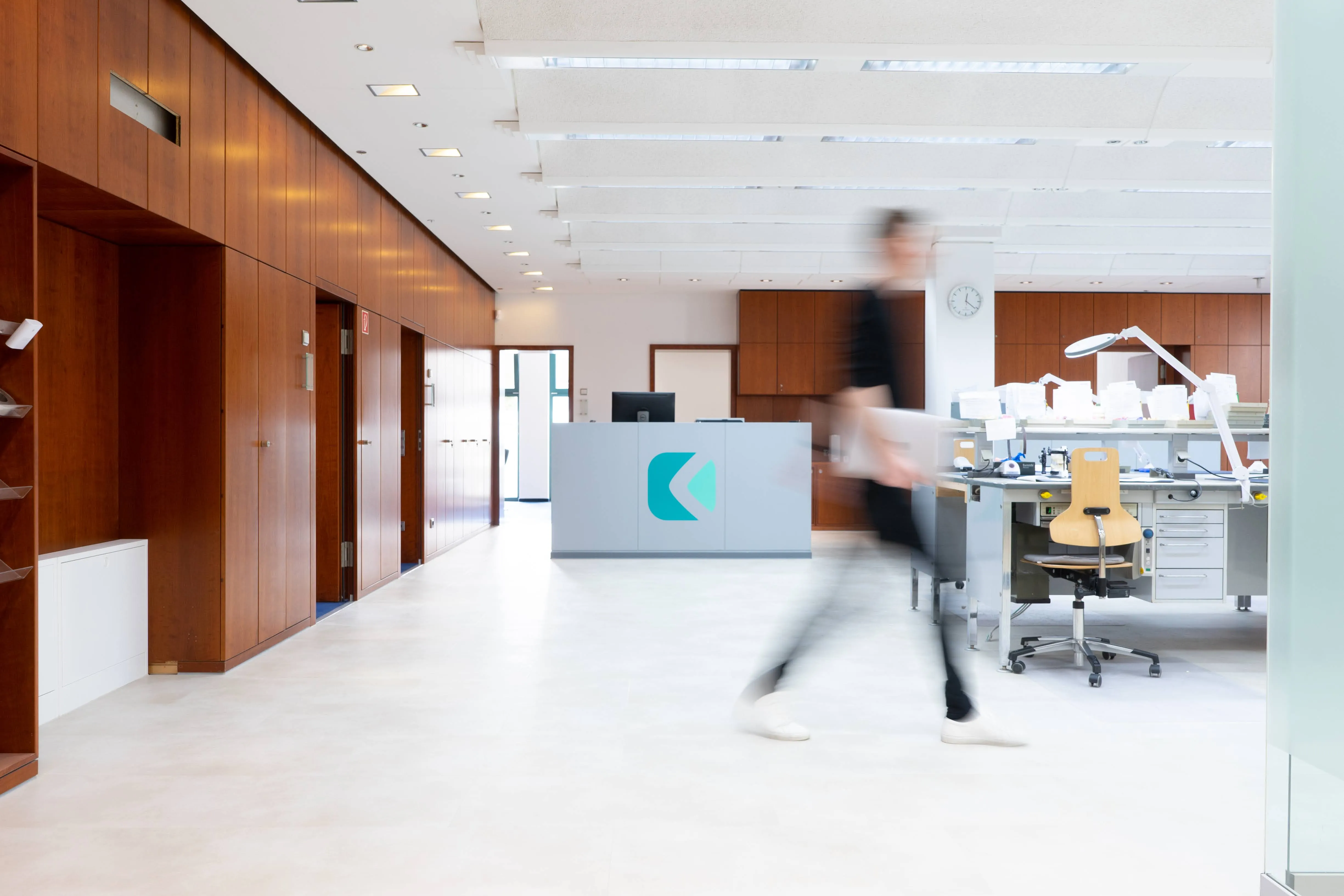 kreimer dentallbor logo