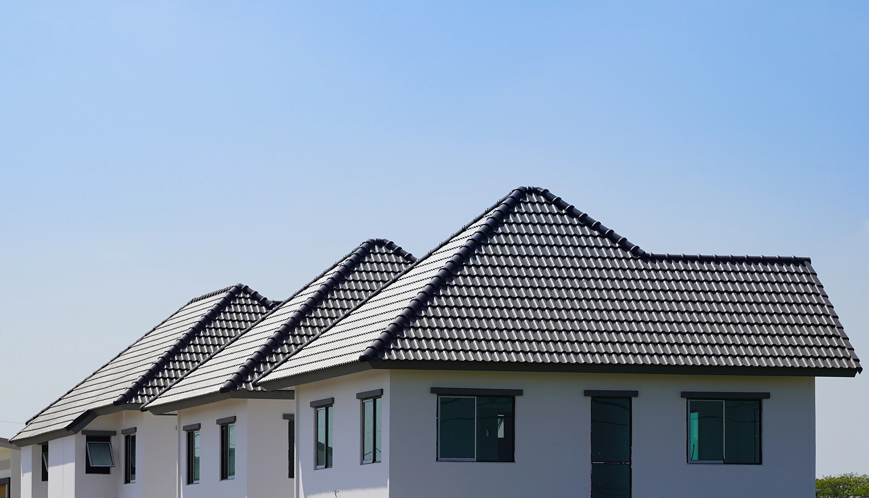 Choosing the Right Roofing Material