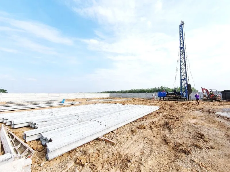 ทีมงาน TST GROUP รับติดตั้งโกดังโครงสร้างเหล็ก PEB - เชี่ยวชาญด้าน รับสร้างโกดังสำเร็จรูป ควบคุมขั้นตอนการก่อสร้างตั้งแต่เริ่มจนจบโครงการ One Stop Service พร้อมส่งงานตรงกำหนด‍