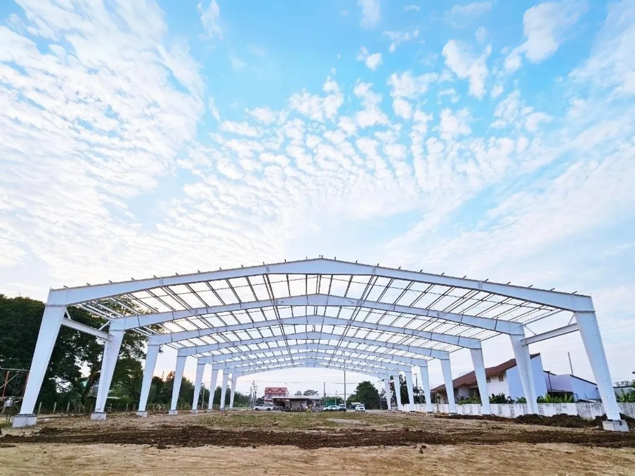 TST GROUP - โครงสร้างเหล็กสำเร็จรูปติดตั้งด้วยระบบขันน๊อต ผลิตด้วยวัสดุคุณภาพสูง‍