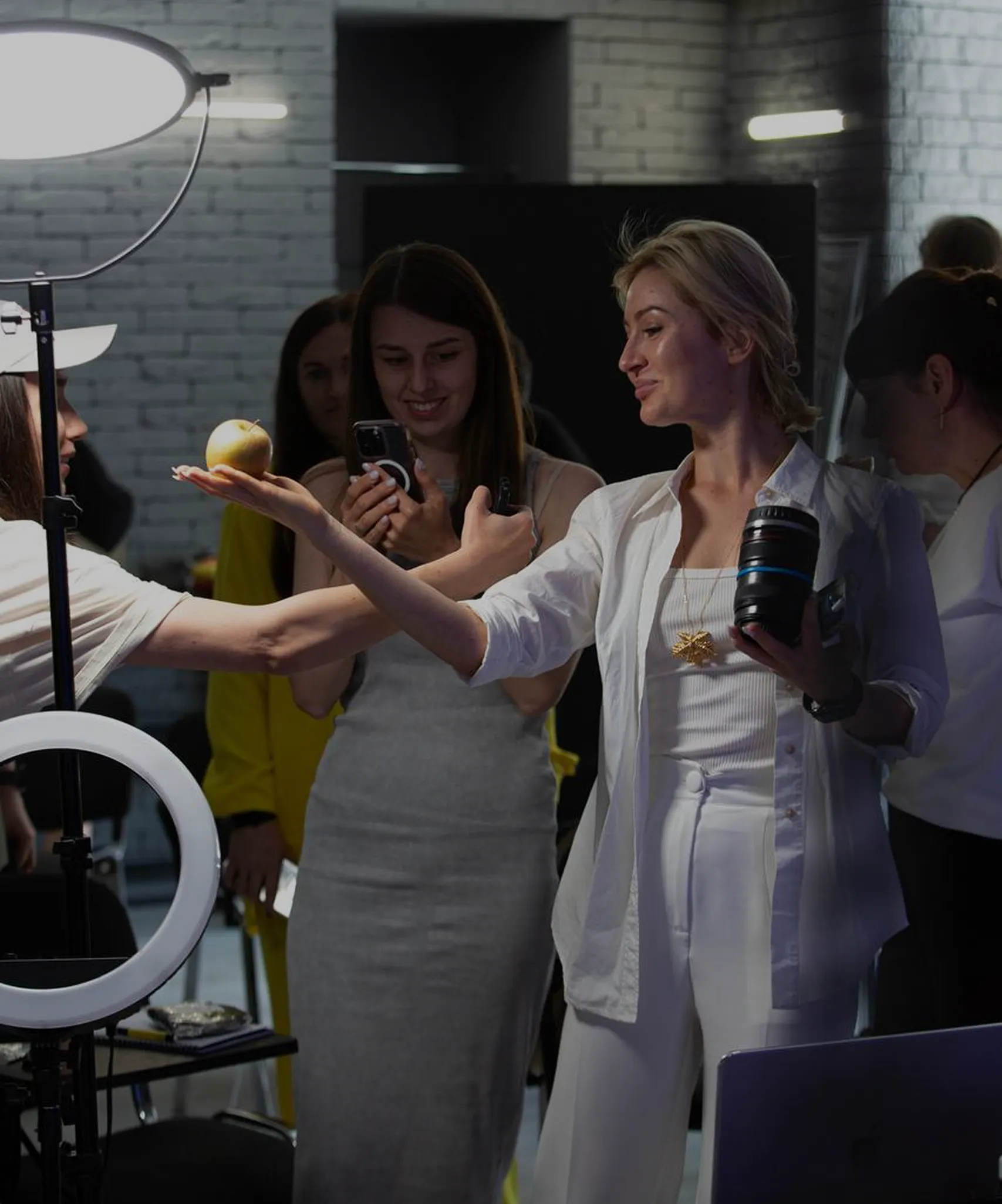 фото засновників академії