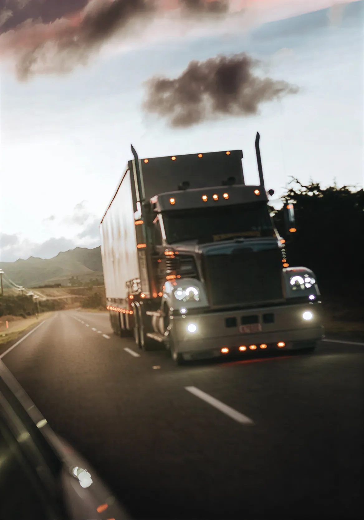 Trucking & Tractor Trailer Accidents