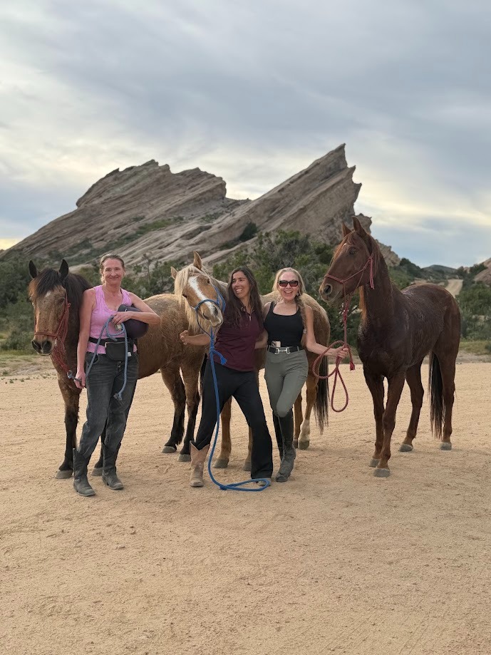 Vasquez Rocks: Dramatic Formations And Adventurous Terrain