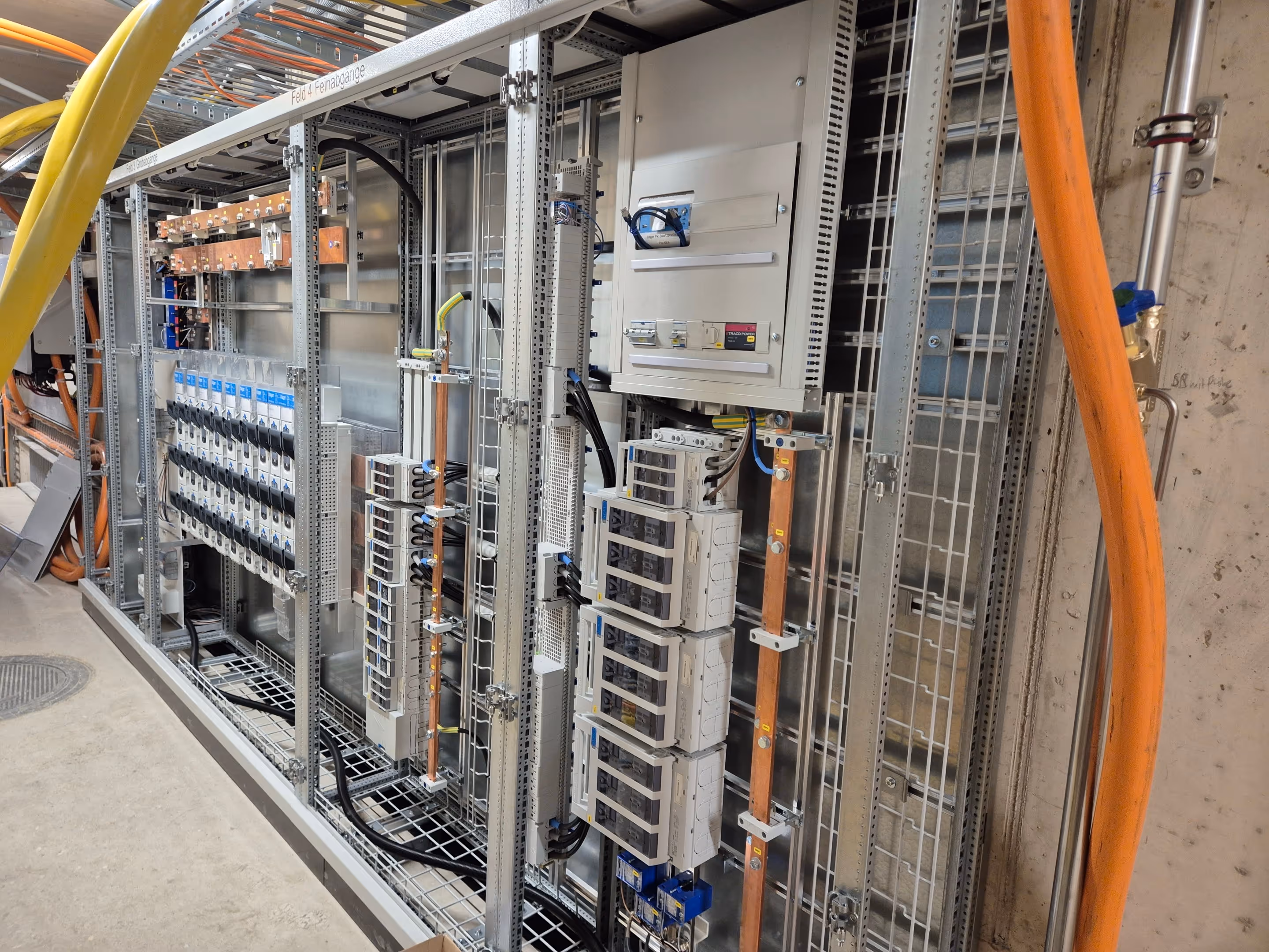 Schaltanlagenbau - Elektrische Schaltanlage von inovolta