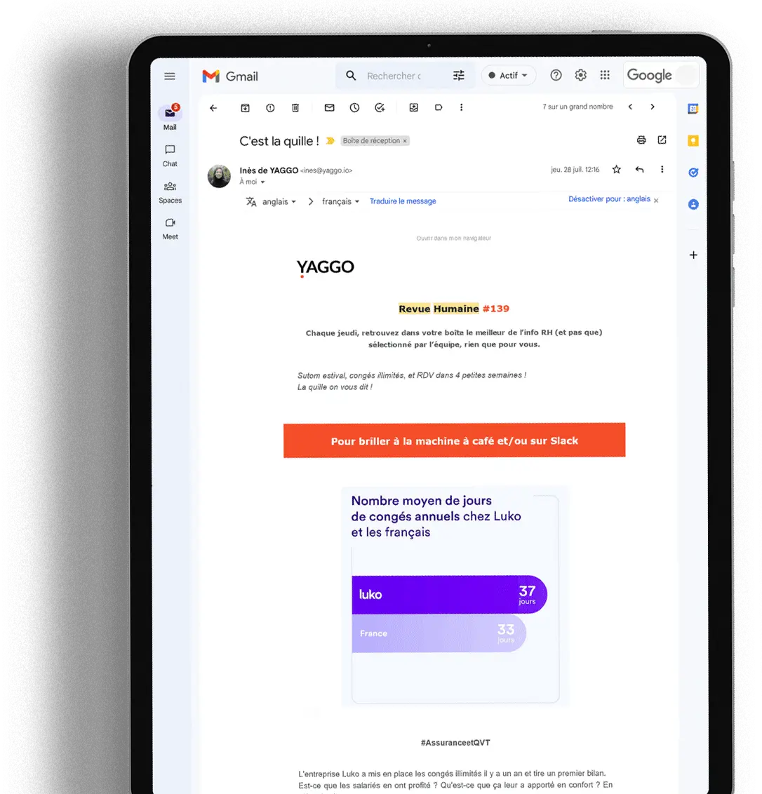 Tablette affichant un e-mail Gmail informatif avec statistiques sur les congés annuels moyen chez Luko et les Français.
