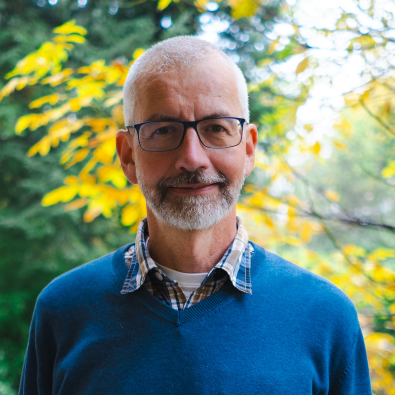 [headshot] image of customer (for a grocery store)